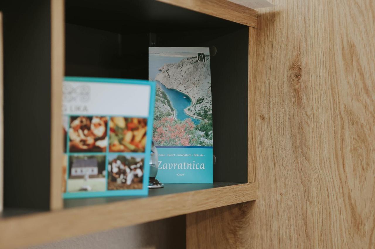 I&T Apartman Gospić エクステリア 写真